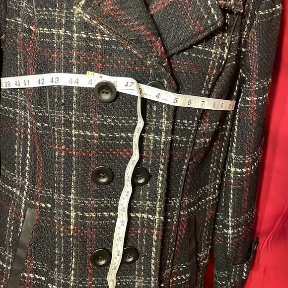 Croft and Barrows double breasted coat. - Picture 9 of 9